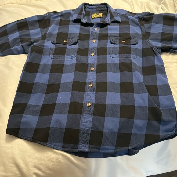 Field & Stream Mens Large Blue and Black Thick Flannel Button Shirt - Picture 4 of 6